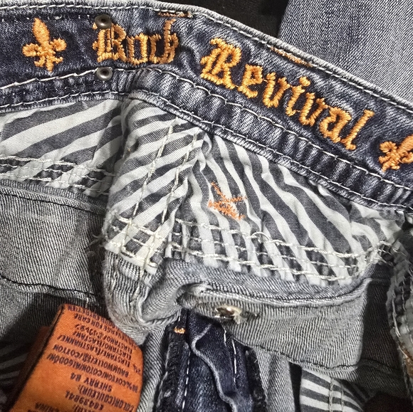 Rock Revival Sherry Bootcut B4 Low Rise Stretch Embellished Jeans, Size 27. - Picture 15 of 16